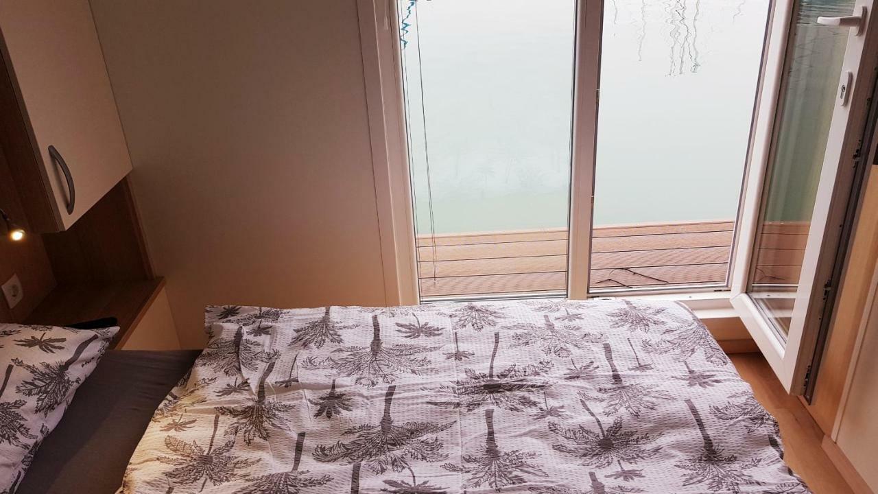 Floating Sea House Portorose Hotel Buitenkant foto