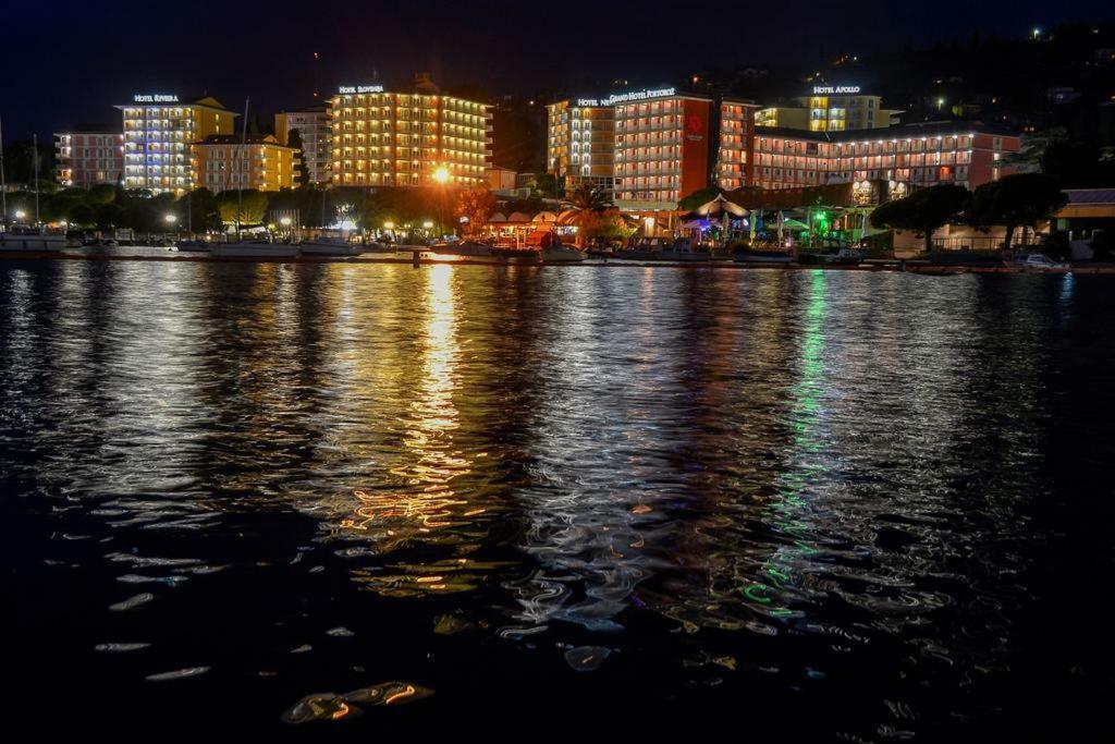 Floating Sea House Portorose Hotel Buitenkant foto