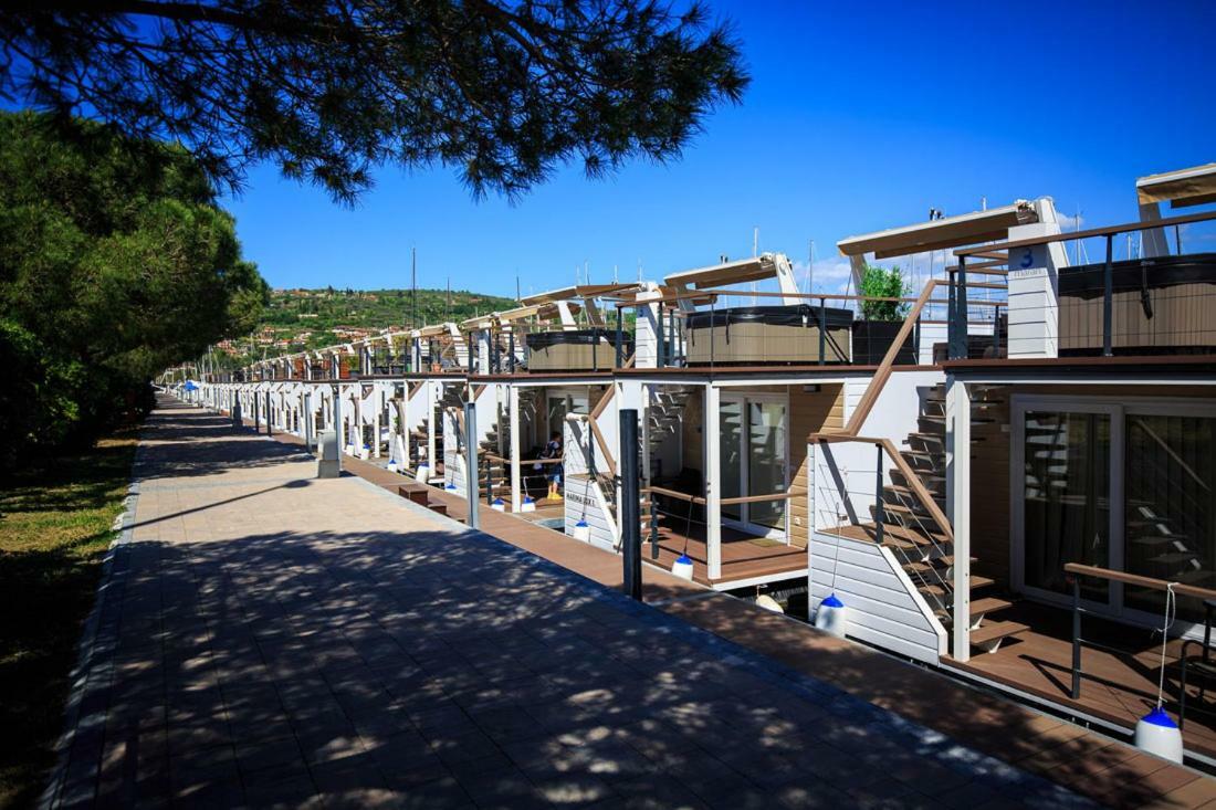 Floating Sea House Portorose Hotel Buitenkant foto